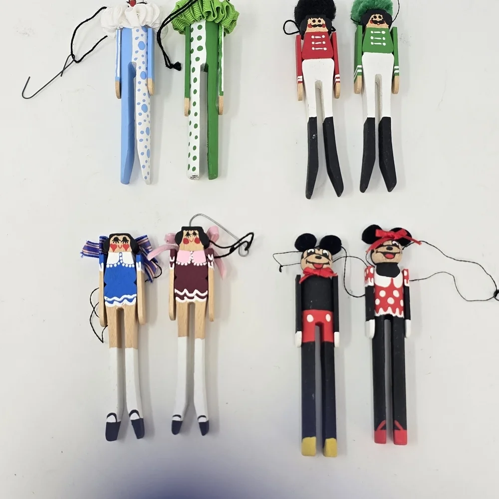 Vintage clothespin laundry clip Christmas ornament wooden set of 8 holiday décor